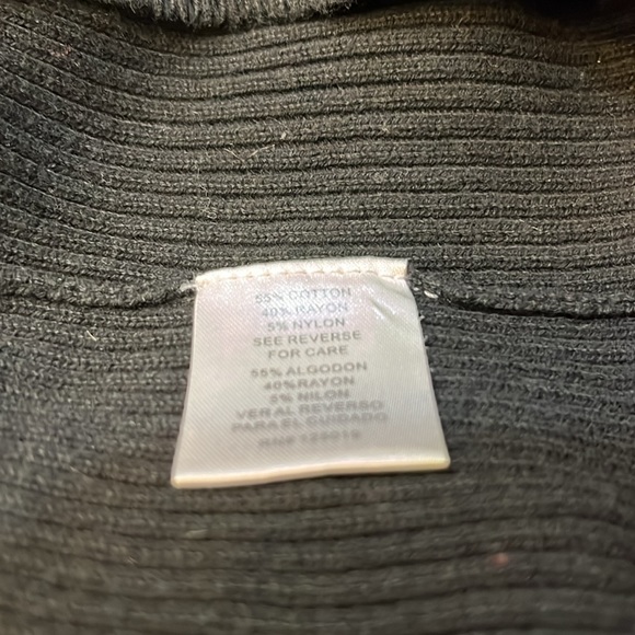 Joseph A twin set shell/cardigan, size M, good condition. - Picture 10 of 10